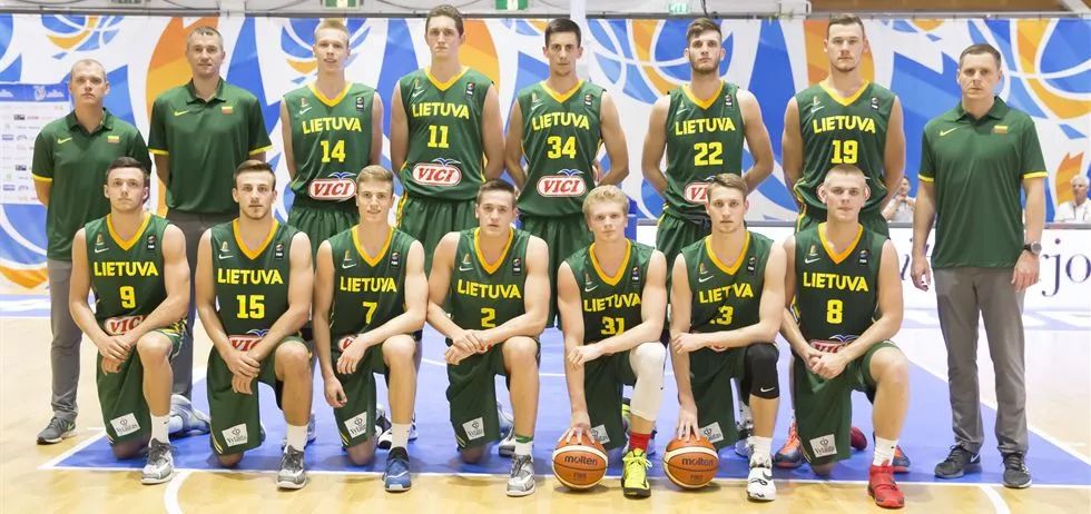 地与灯光间 地与灯光间